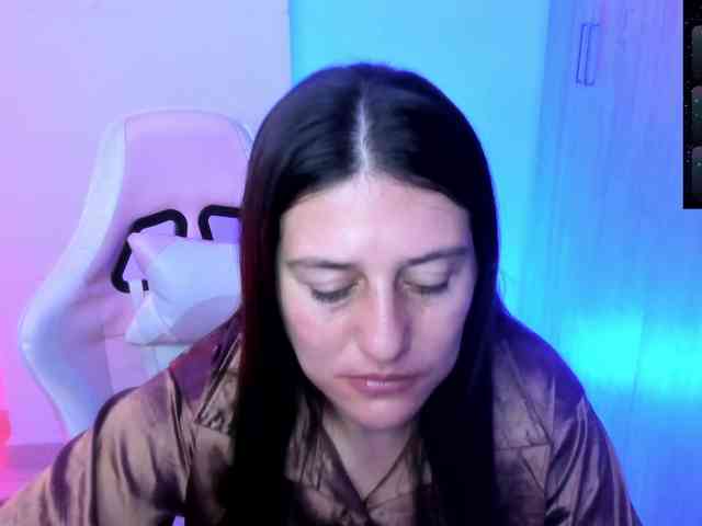 Saskyaajohnson webcam