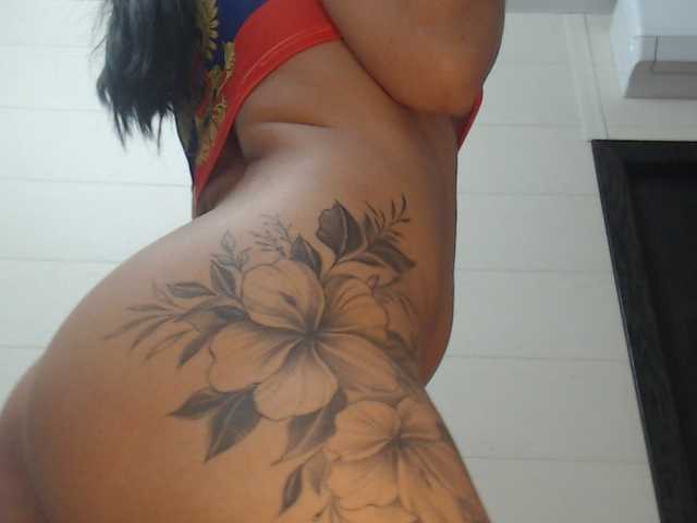 Alina-black live cam on BongaCams