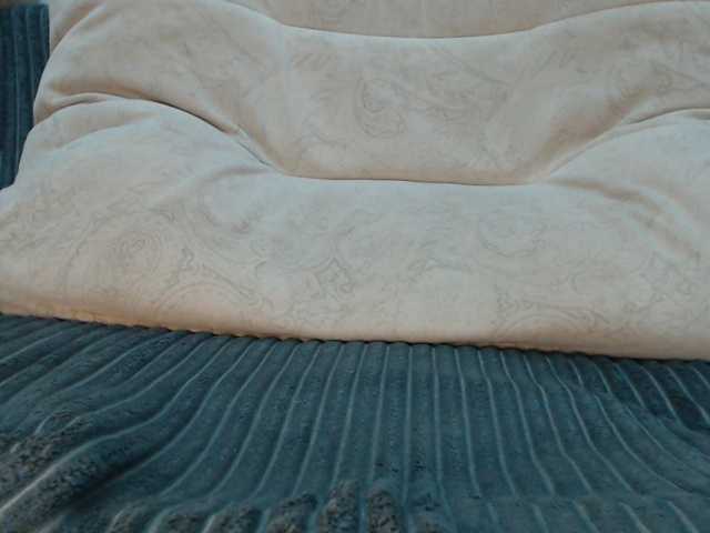 beautiful-pussy live cam preview