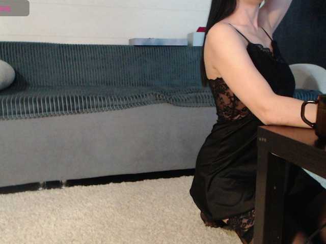 Alina-black