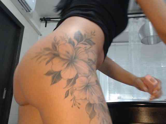 beautiful-pussy webcam
