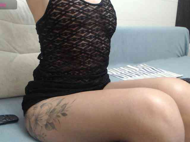Alina-black