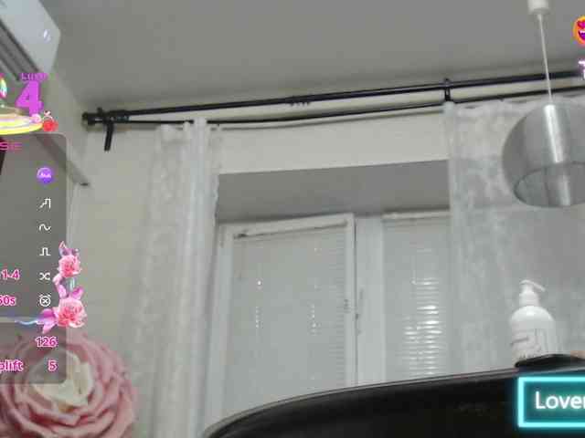 Alina-black webcam