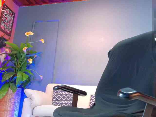 nicki-doll Sex Cam Show