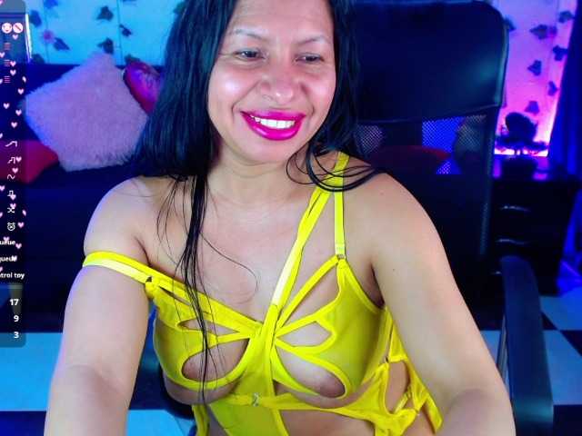AbbyPrincessAGT live cam on BongaCams