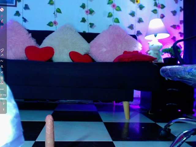 AbbyPrincessAGT live cam on BongaCams