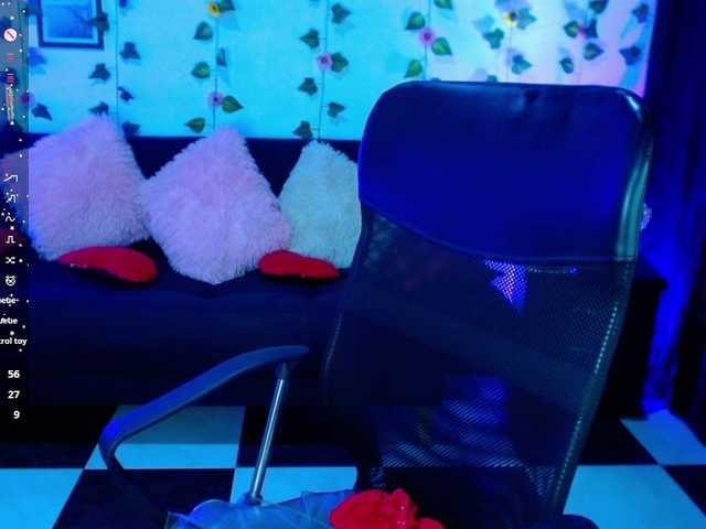 AbbyPrincessAGT live cam on BongaCams