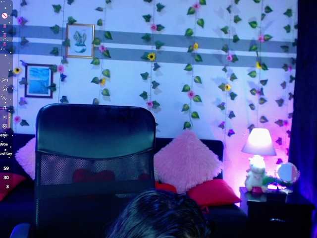 AbbyPrincessAGT live webcam show