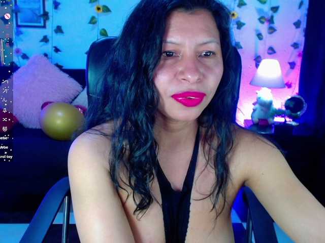 AbbyPrincessAGT live cam on BongaCams