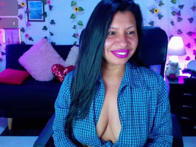 AbbyPrincessAGT live cam on BongaCams