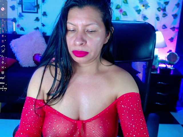 AbbyPrincessAGT live cam on BongaCams