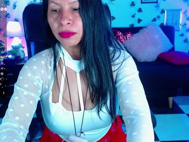 AbbyPrincessAGT live cam on BongaCams