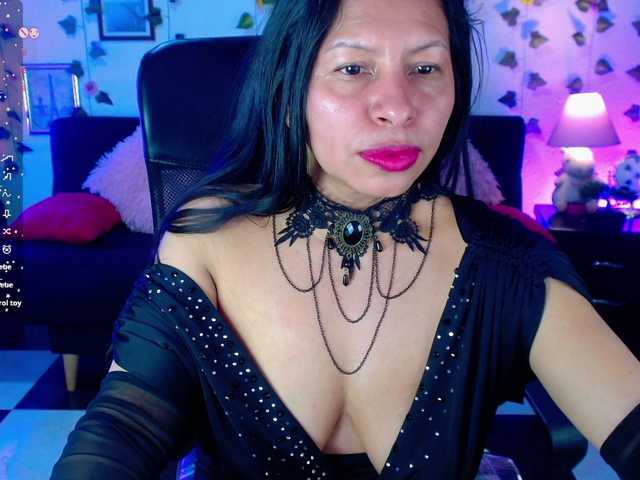 AbbyPrincessAGT live cam on BongaCams