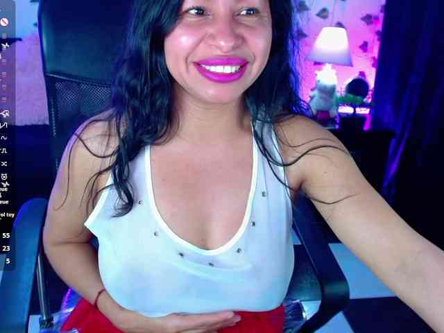 AbbyPrincessAGT webcam