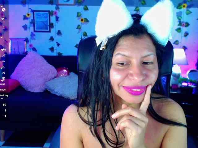 AbbyPrincessAGT webcam