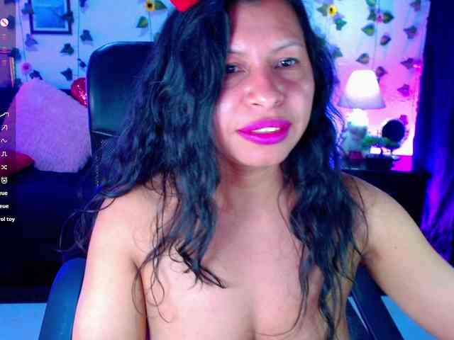 AbbyPrincessAGT webcam
