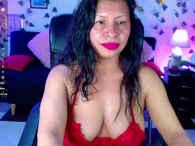 abbyprincessagt's live room