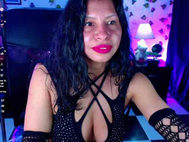 AbbyPrincessAGT webcam