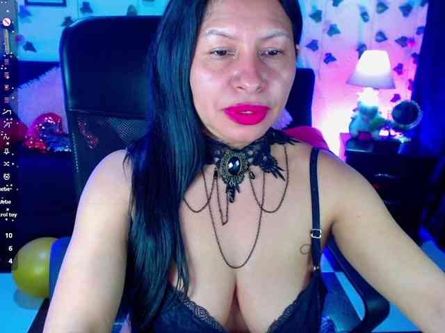 AbbyPrincessAGT webcam
