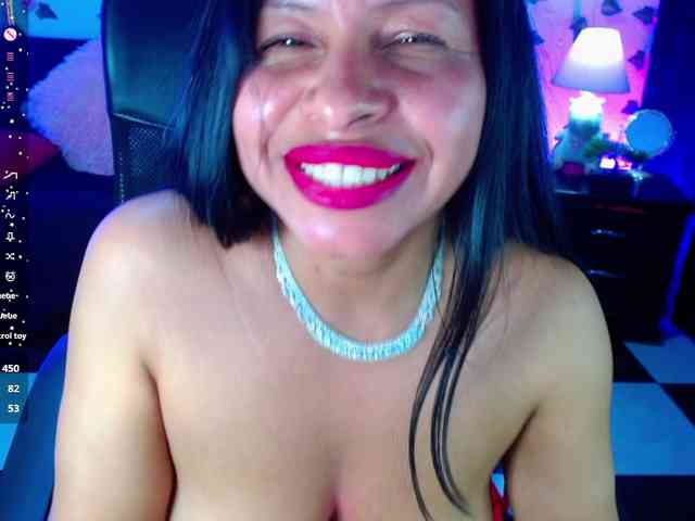 AbbyPrincessAGT webcam