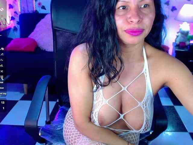 AbbyPrincessAGT webcam