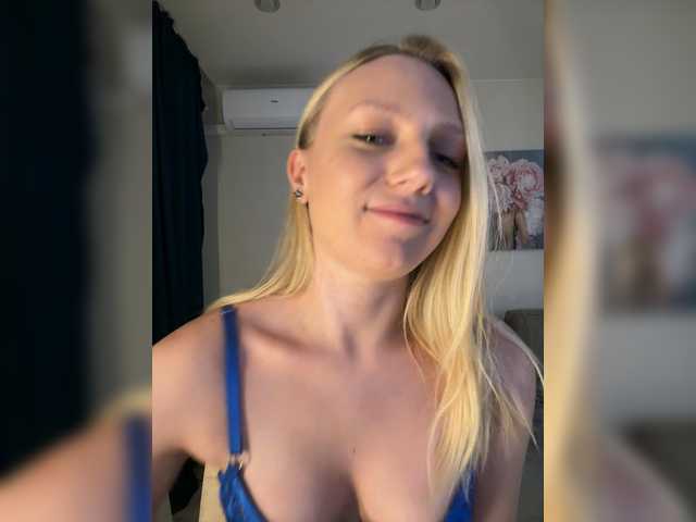 HotWillow live cam on BongaCams