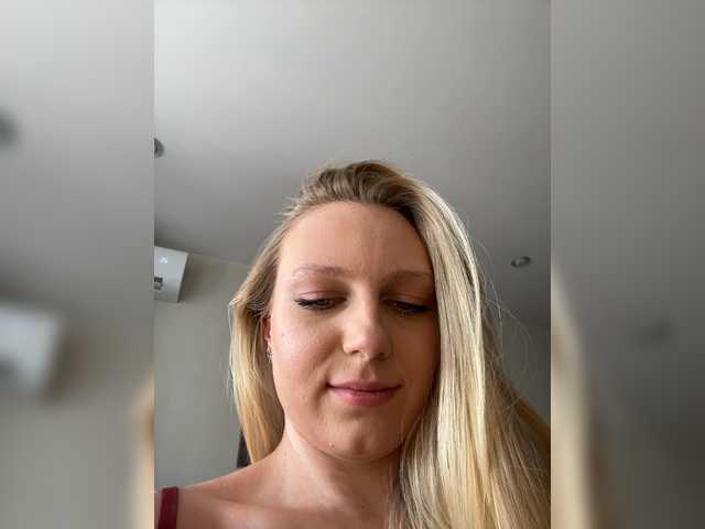 HotWillow live cam
