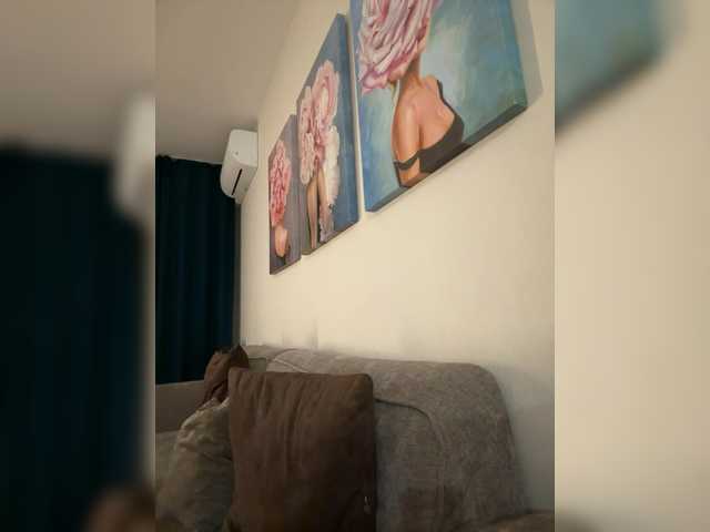 HotWillow live webcam show