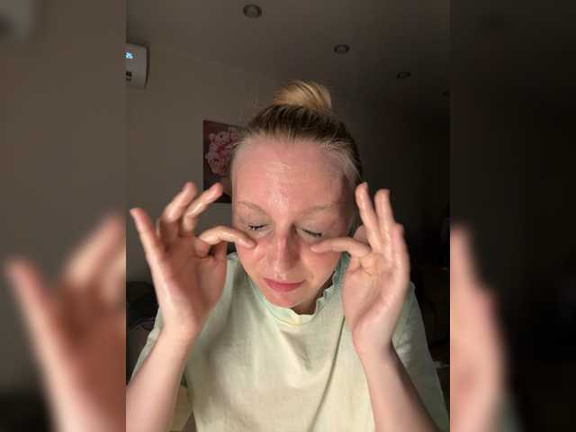 HotWillow