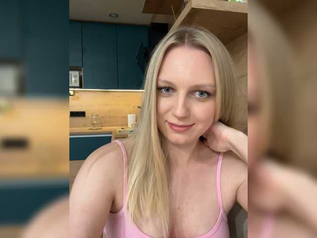 HotWillow live cam