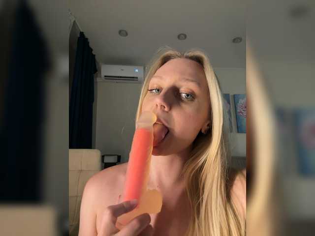 HotWillow live cam on BongaCams