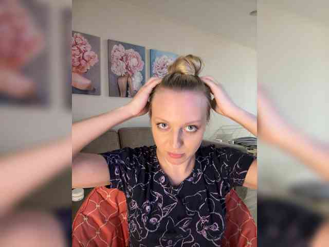 HotWillow webcam