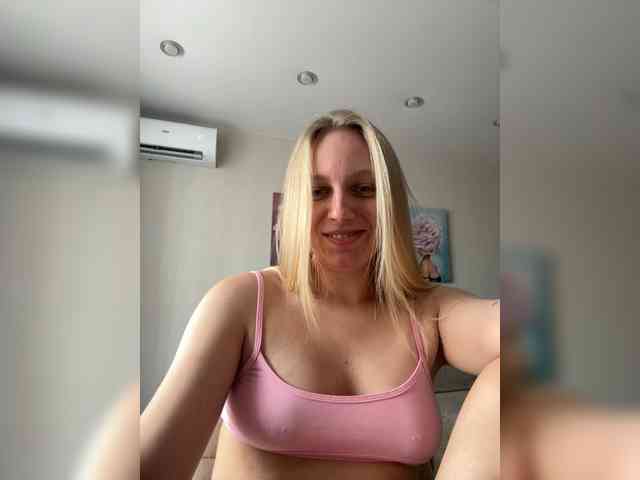 HotWillow webcam