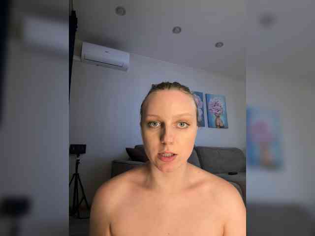 HotWillow webcam