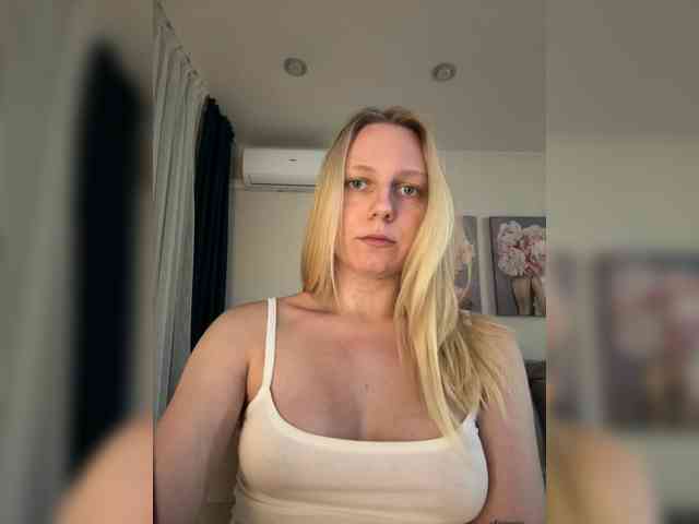 HotWillow webcam