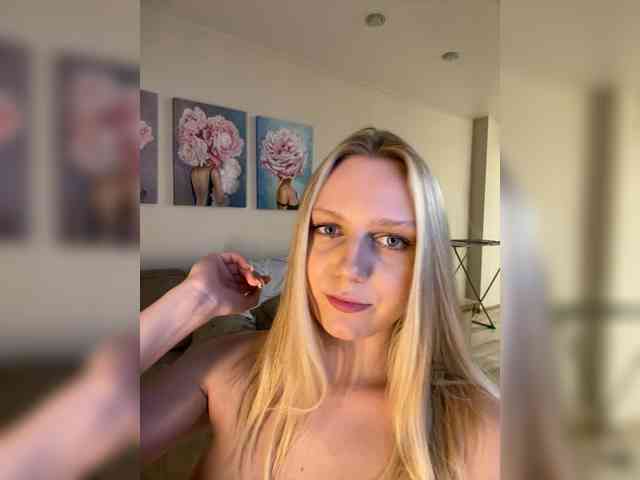 HotWillow webcam