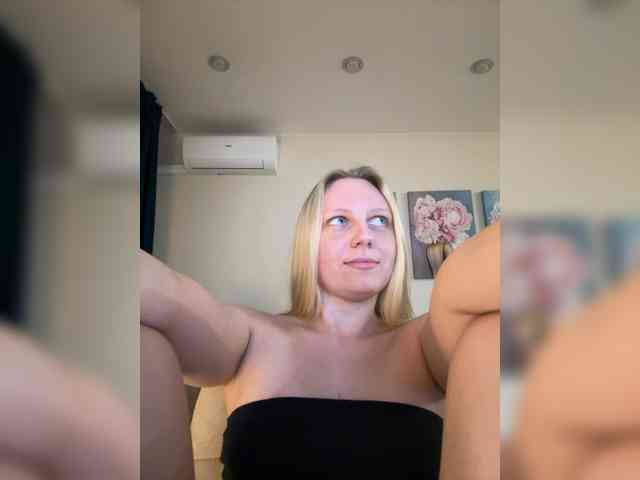 HotWillow webcam