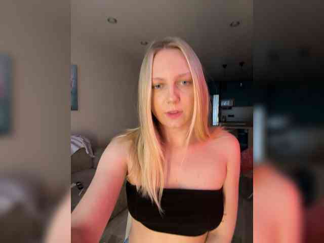 HotWillow webcam