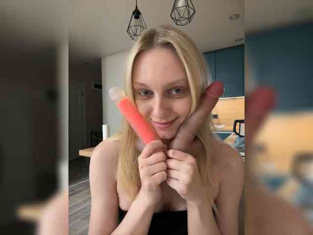 HotWillow webcam