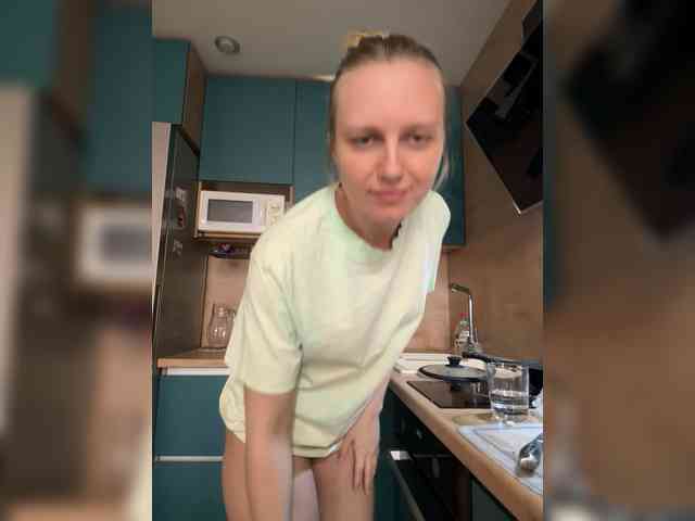 HotWillow webcam