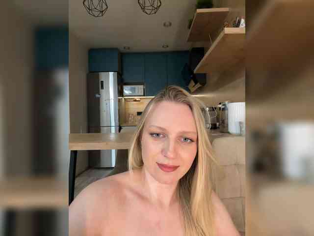 HotWillow webcam