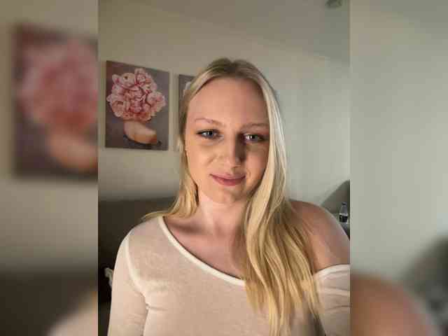HotWillow webcam