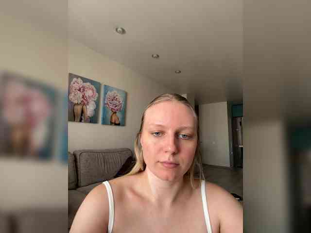 HotWillow webcam