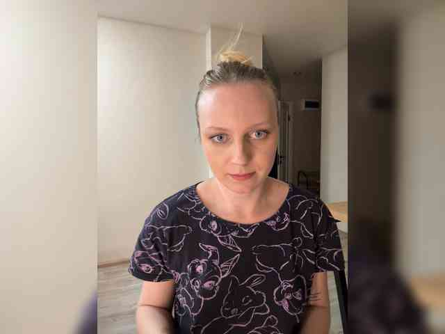 HotWillow webcam