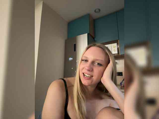 HotWillow webcam