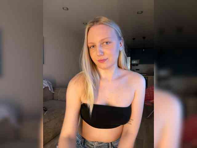 HotWillow webcam