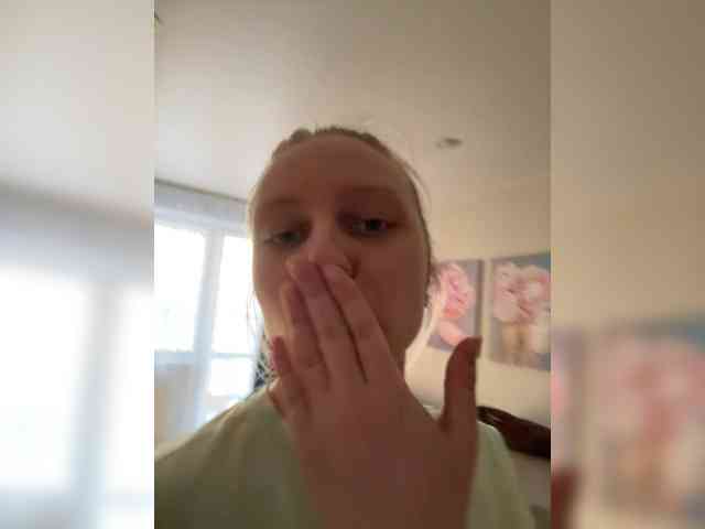 HotWillow webcam