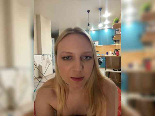 HotWillow webcam