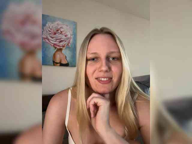 HotWillow webcam