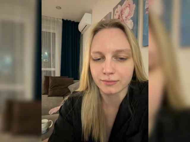 HotWillow webcam